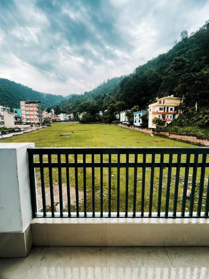 Hot - House Of Travellers, Rishikesh Hostel ภายนอก รูปภาพ