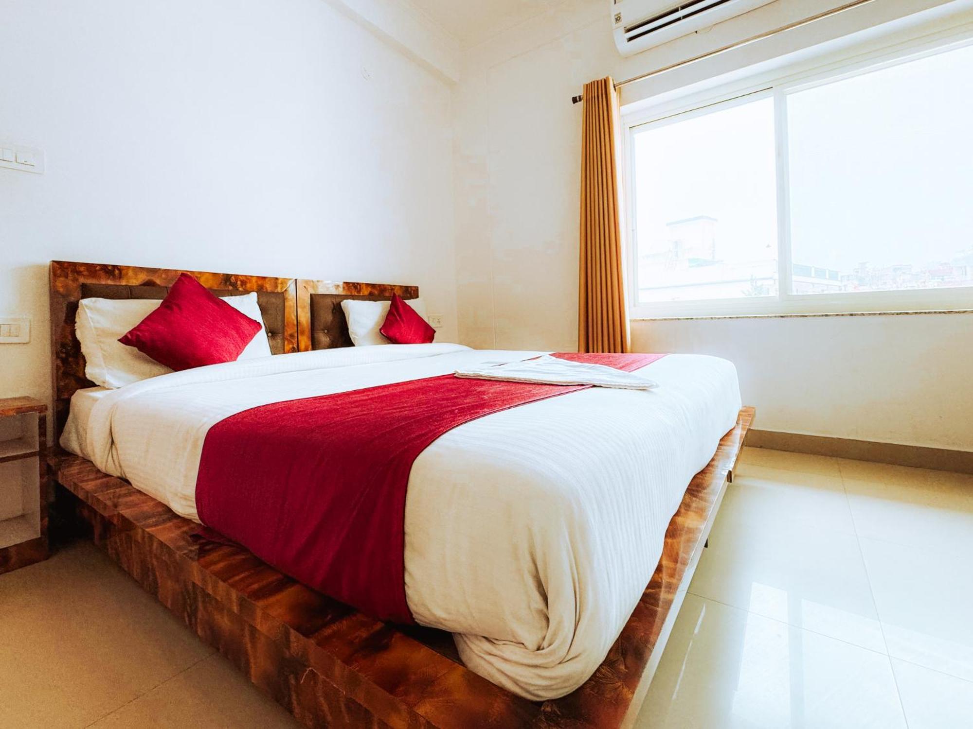 Hot - House Of Travellers, Rishikesh Hostel ภายนอก รูปภาพ